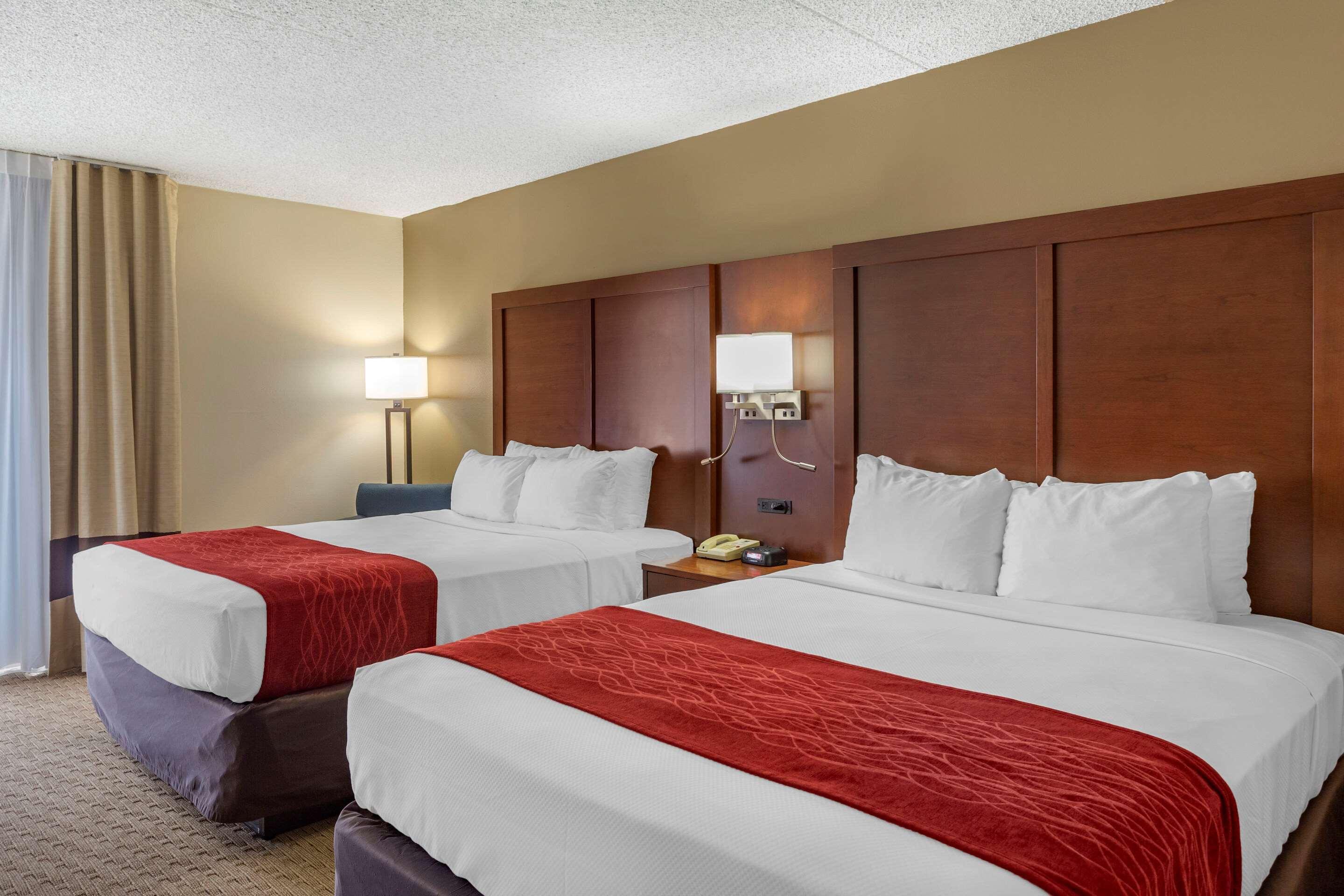 Comfort Inn & Suites Rochelle - Dekalb Exterior photo