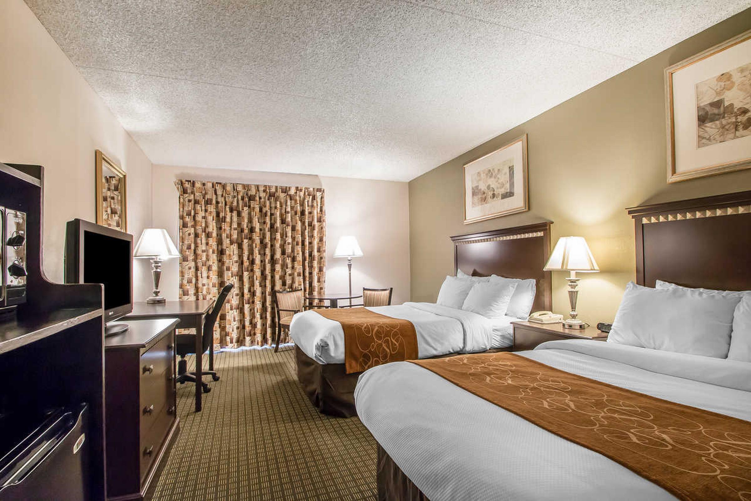Comfort Inn & Suites Rochelle - Dekalb Exterior photo